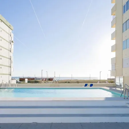 Two-bedroom Beachfront With Pool - Costa da Caparica